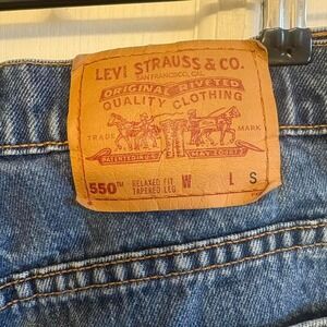 Levi's 550 vintage blue denim jeans Size:12S. S for Short. 100%cotton  90's Cool